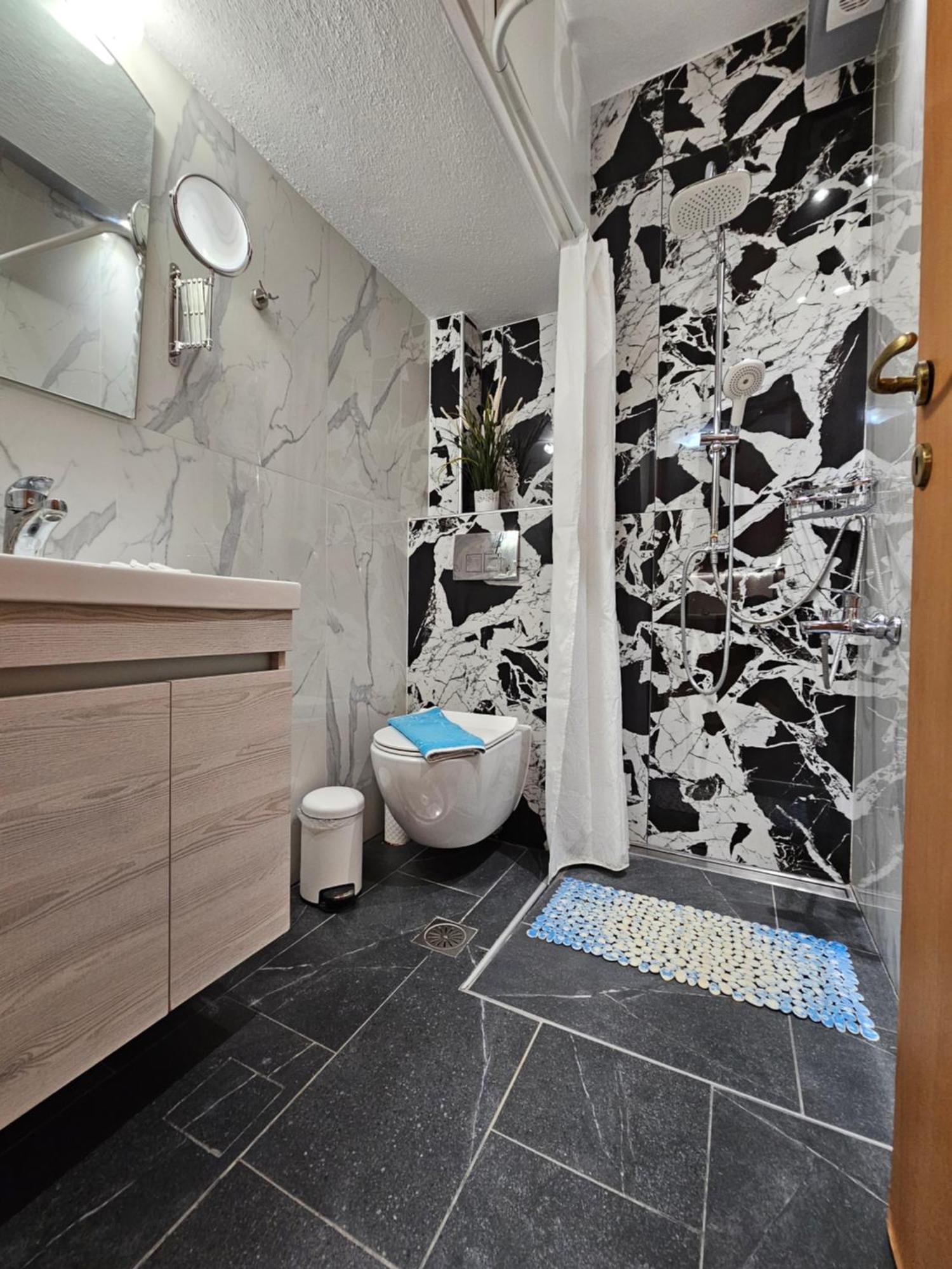 Modern Apartment Kallithea 1 Екстериор снимка